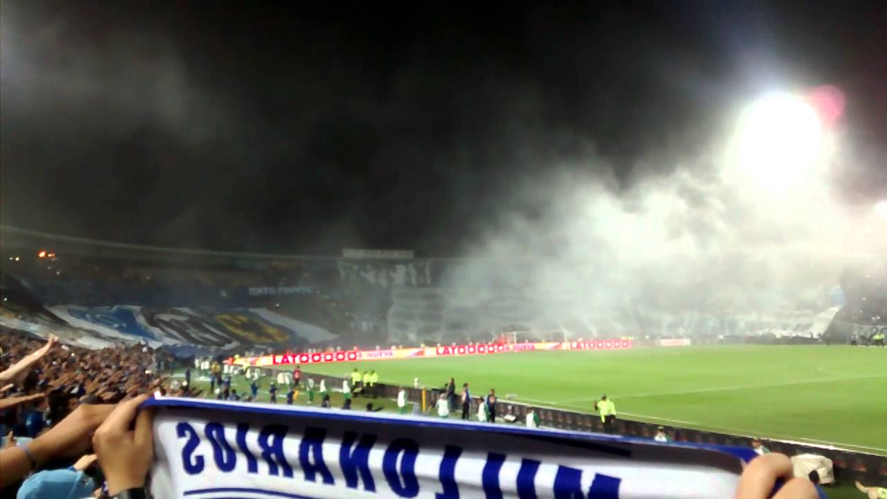 Himno de Bogotá en el Campín (Millos)