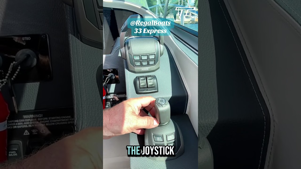 @RegalMarine 33 Express with @VolvoPentaOfficial joystick docking tutorial