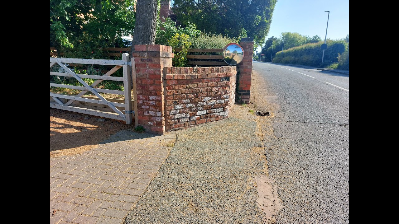 Old garden wall pointed in NHL 3.5 lime mortar
