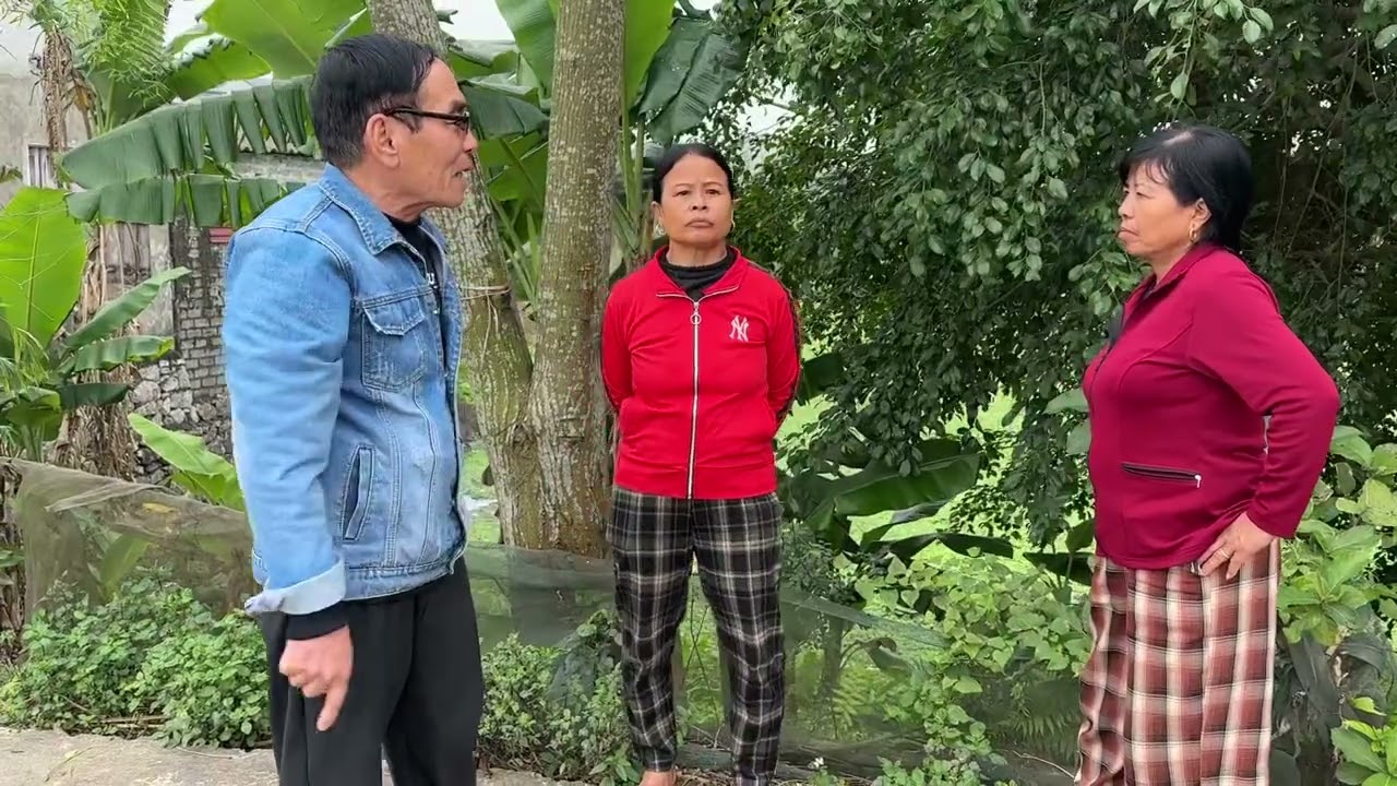 Ông Hiếu Cay Cú Mụ Liên Vì Bà Mà Liên Luỵ Đến Cả Tôi…