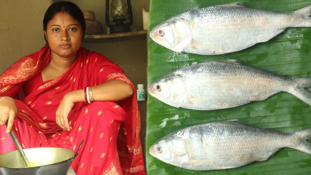খোকা ইলিশের তেলঝাল !! Bengali Traditional ILISH MACHER TEL JHAL Recipe || Fish Curry Recipe