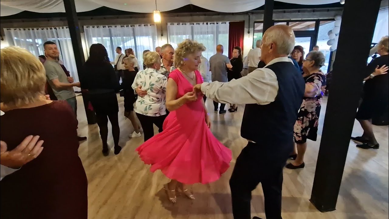 10 05 2025 Kapela zdecydowanie zaskoczyła swoim repertuarem!