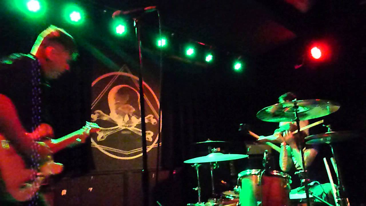 Whores - Daddy's Money - Live at Saint Vitus