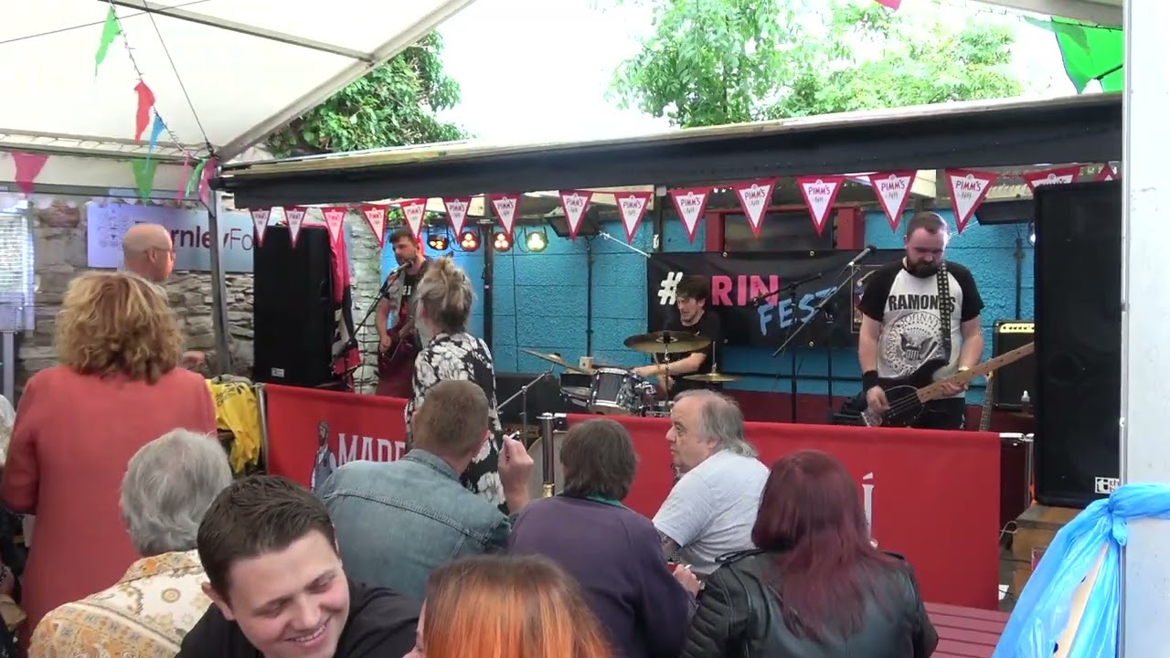 The Antics @ Prinfest 2022 @ The Royal Dyche Burnley