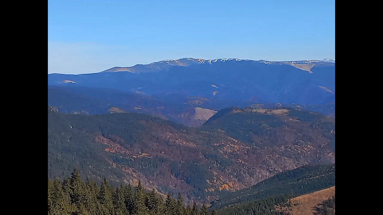 IMAGINI DE VIS DE PE VALEA LOTRULUI P&Acirc;NĂ LA V&Acirc;RFUL FRATOȘTEANU (MUNȚII LATORIȚEI)