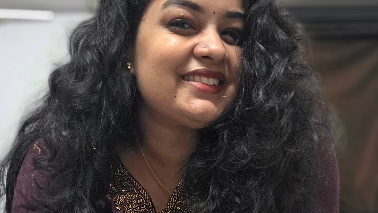 RESHMAARAVAM is live