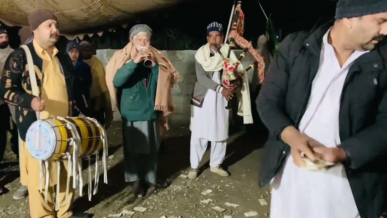 (دھمال )لال میری پت رکھیو بلا جھولے 