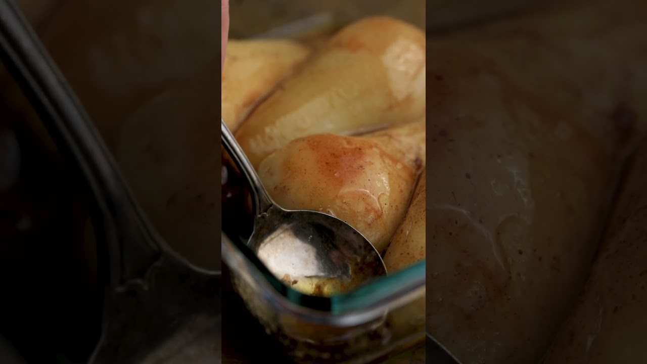 EASY Caramelized Pears! Recipe in description #shorts