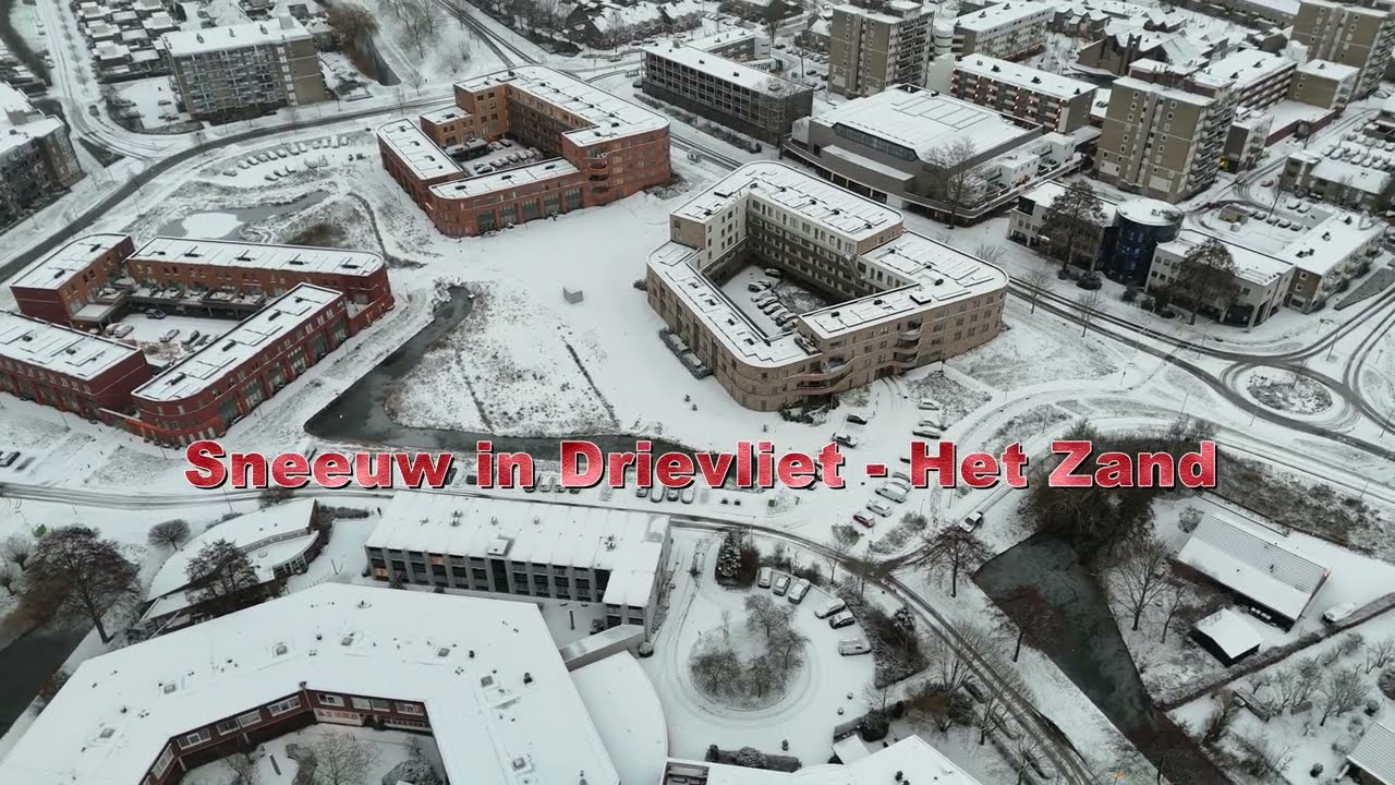 Sneeuw in Drievliet Het Zand - Drone 4K
