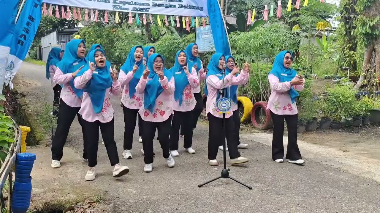 Yel yel dan Mars Dasawisma PKK Bukit Besar