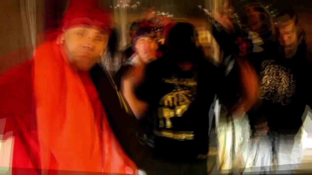 POETIK  DE UK A TUGA FEAT NGA, JAGA & PRODIGIO