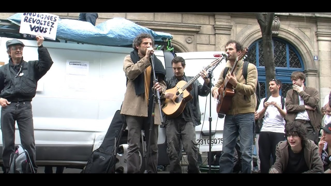 ZOUFRIS MARACAS Manif Paris les Indignés 06 2011 (3 Chansons)
