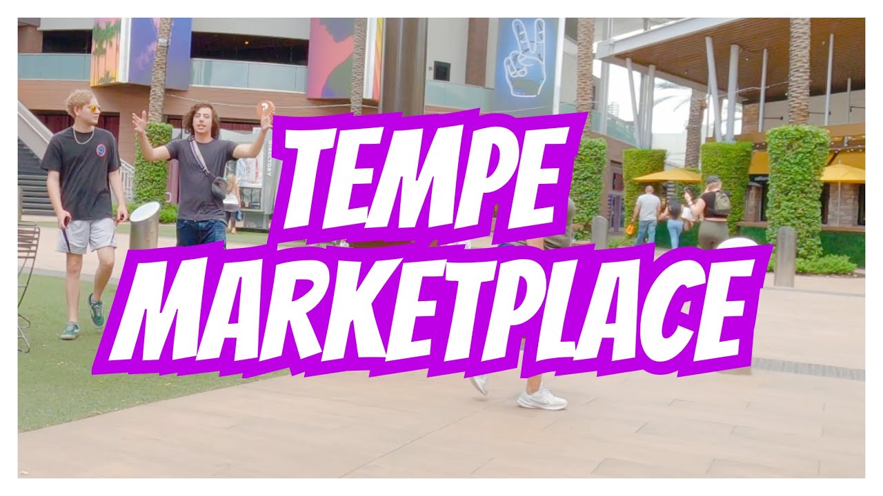 Weekend at Tempe Marketplace - Outdoor Mall - Tempe Arizona