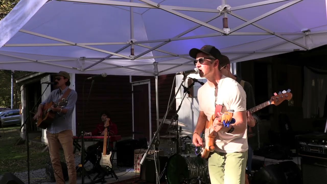 Troubled Mind - Jesse Bardwell and the Noble Brothers