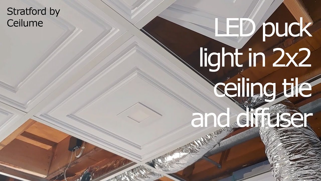 Установка светильника и рассеивателя Stratford Ceilume.
