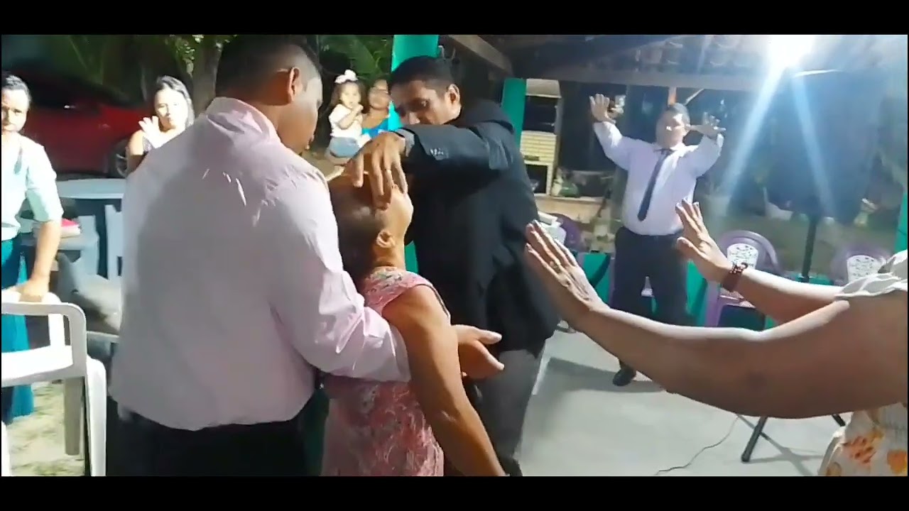 OLHA O QUE ACONTECEU NESSE CULTO 😱