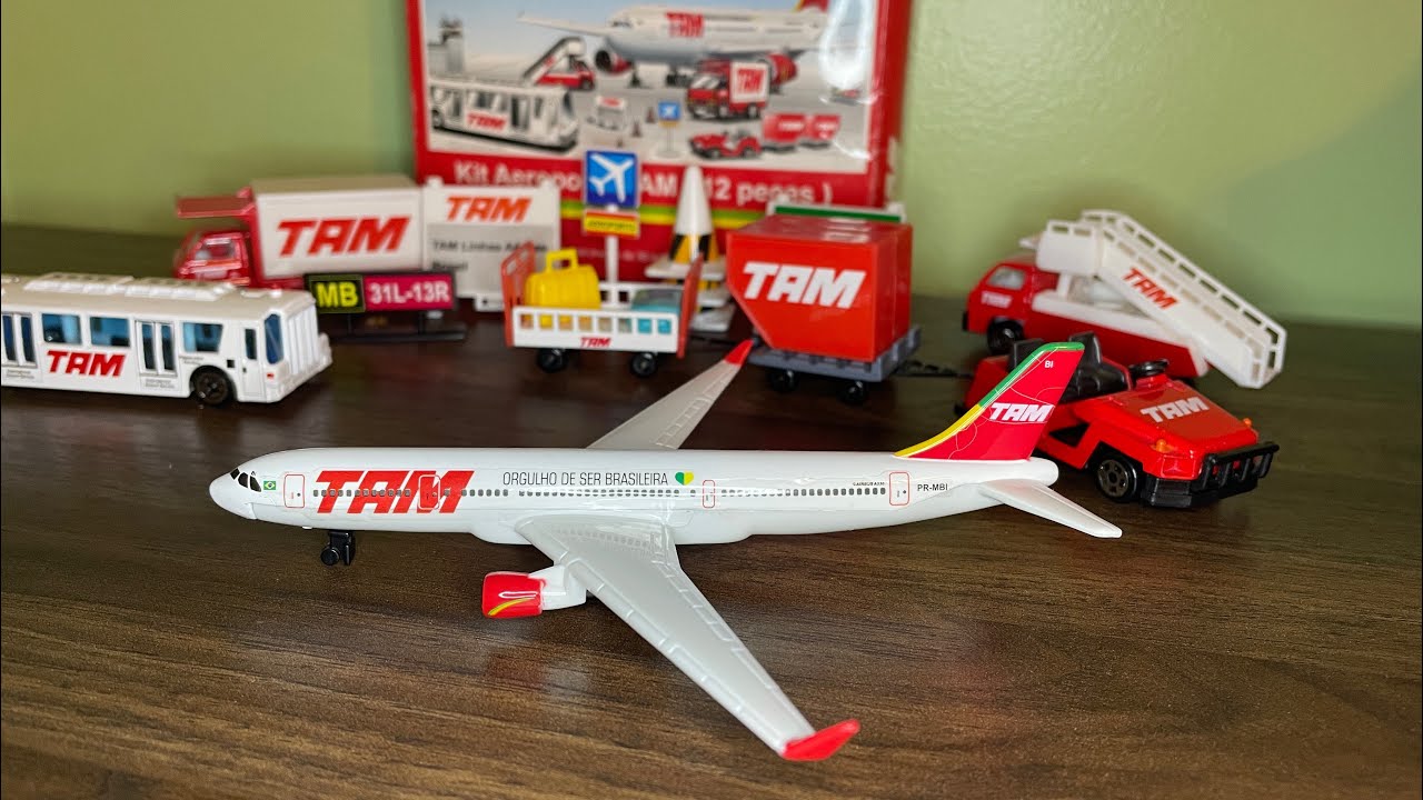 *VERY RARE* Daron Realtoy TAM Airlines A330 Airport Playset Review