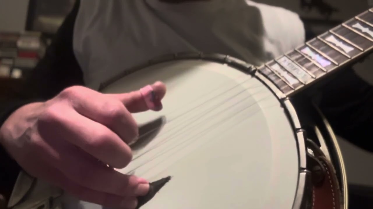 Stanley style banjo “Tidbit’s” - a little oddity of a roll.