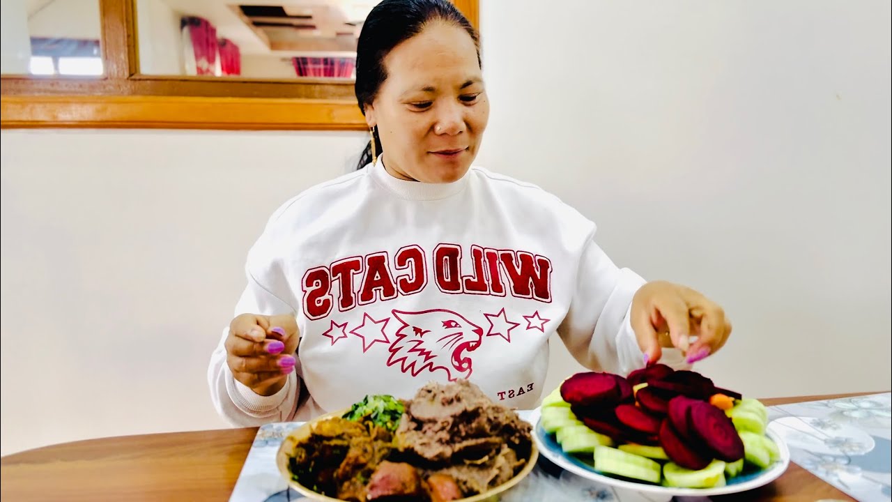 “Dhido Pork Curry Ko Dangerous Combination 😋 Suntali Mukbang | Nepali Food Lover!”