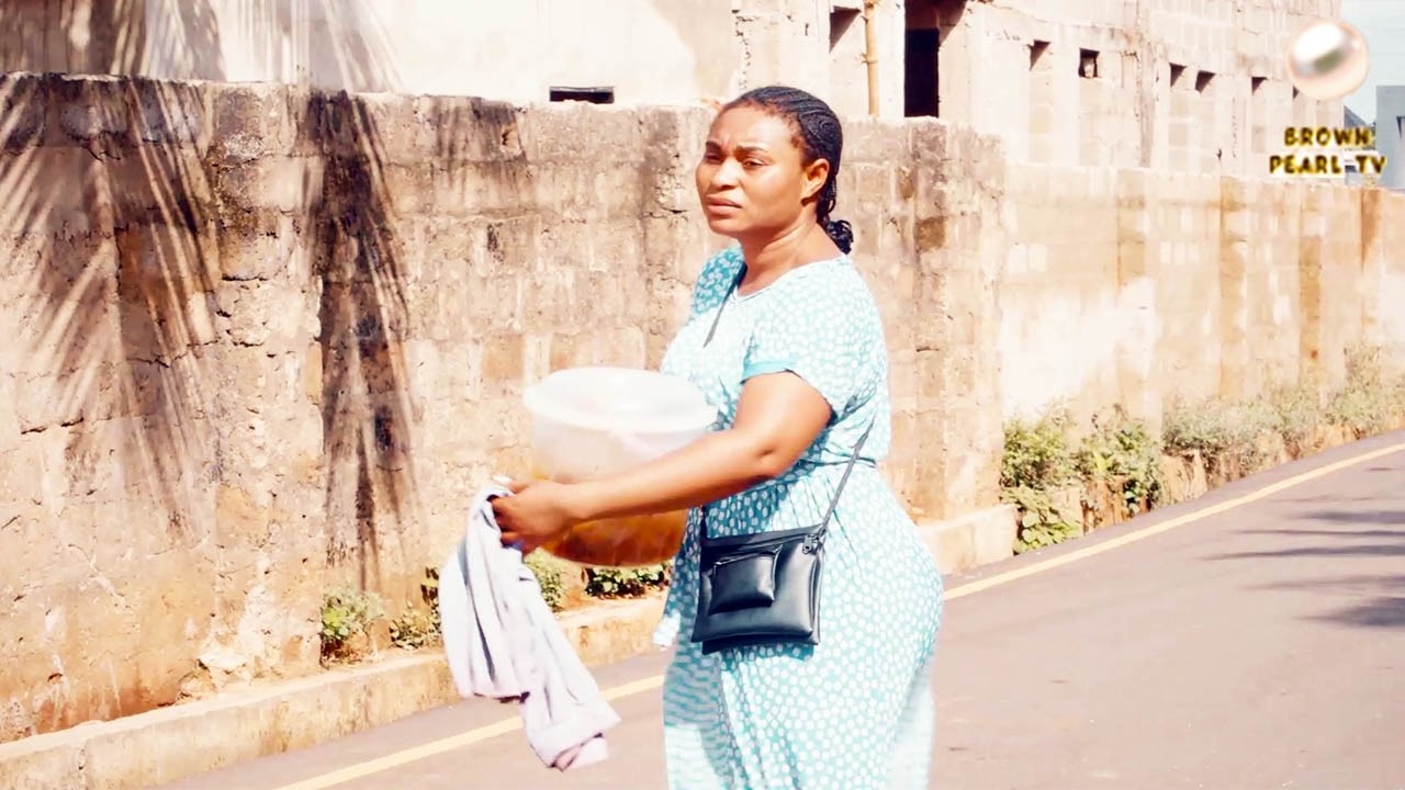 How A Poor Food Seller Met A Rich Man That Took Her In As A Wife & Changed Her Story/Movies