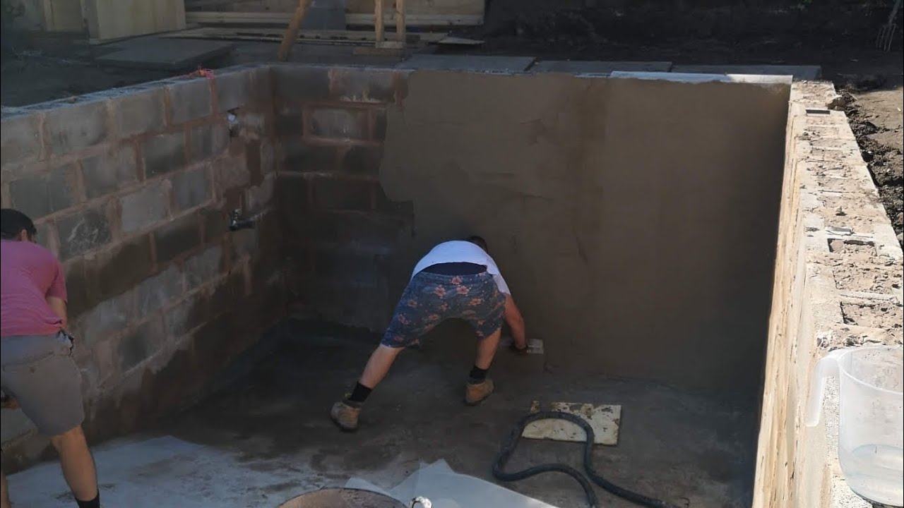 Building a swimming pool in the uk on a budget in 60 days !!!