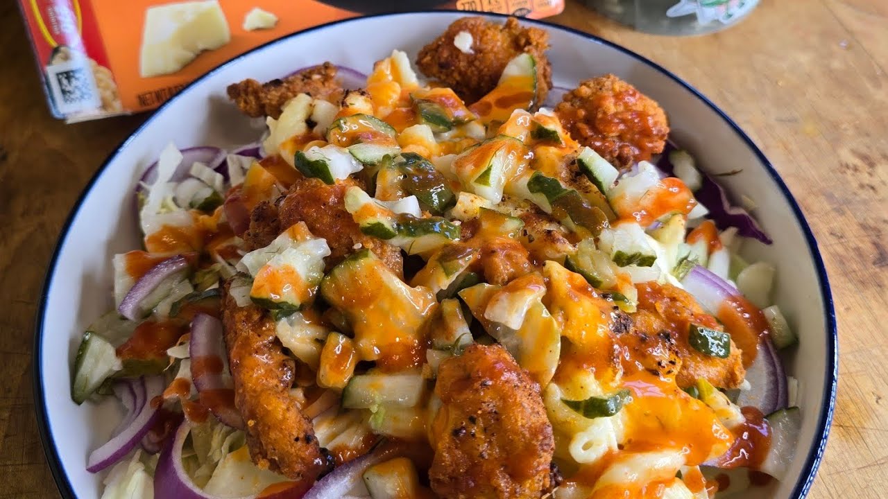 Lean Cuisine's Spicy Buffalo HOT Chicken Bowl 