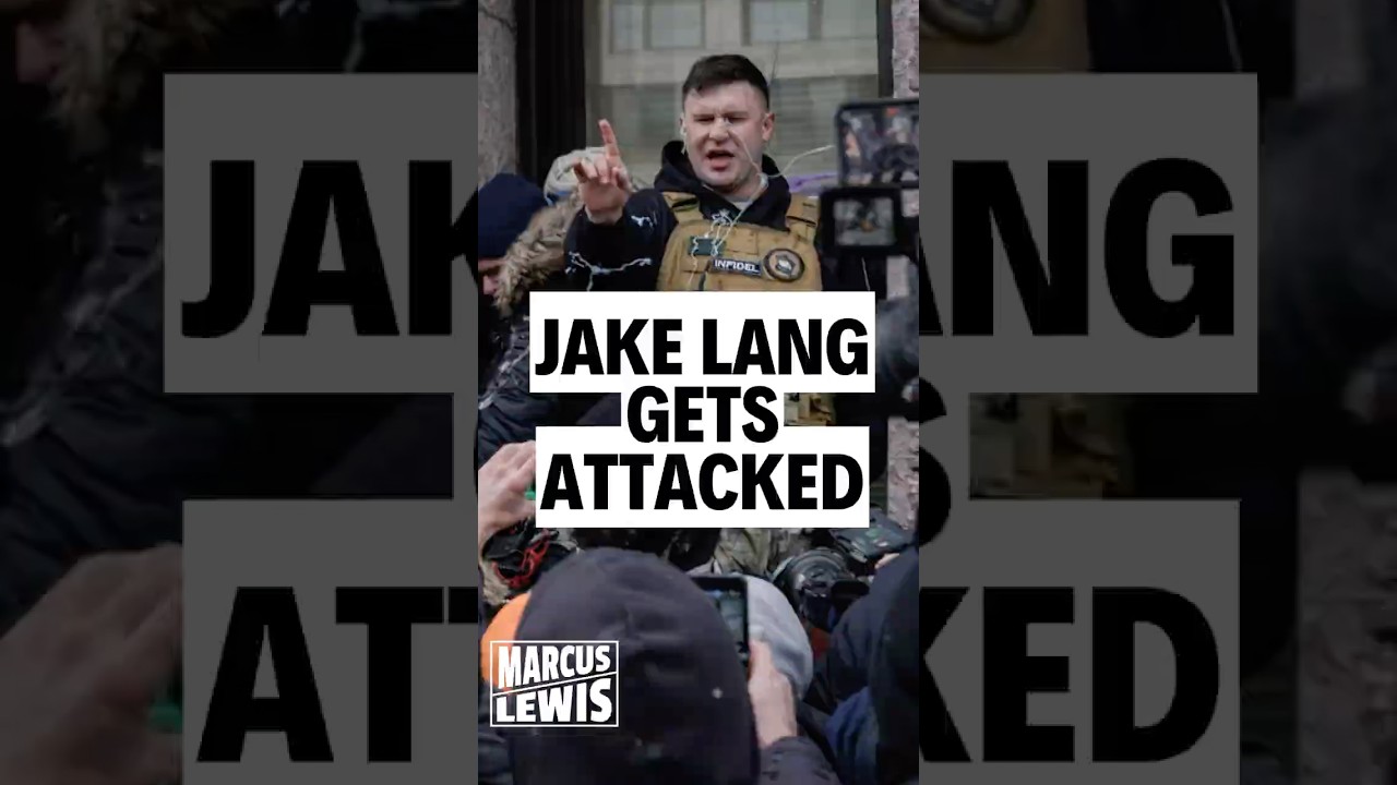Anti-ICE Demonstrators Attack and Chase Off Outnumbered Far-Right Activist Jake Lang in Minneapolis