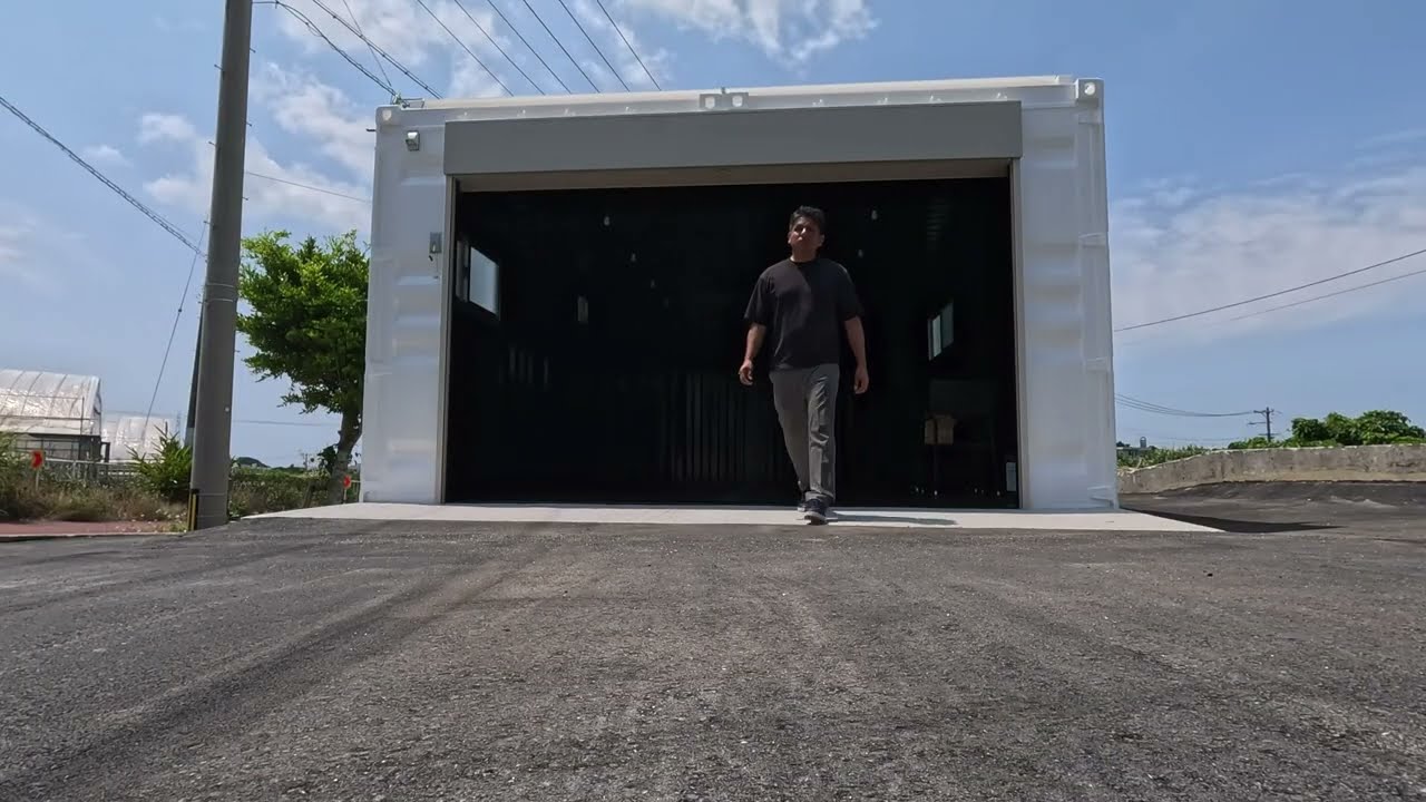 コンテナ ✖︎ ガレージ 最高の組み合わせ