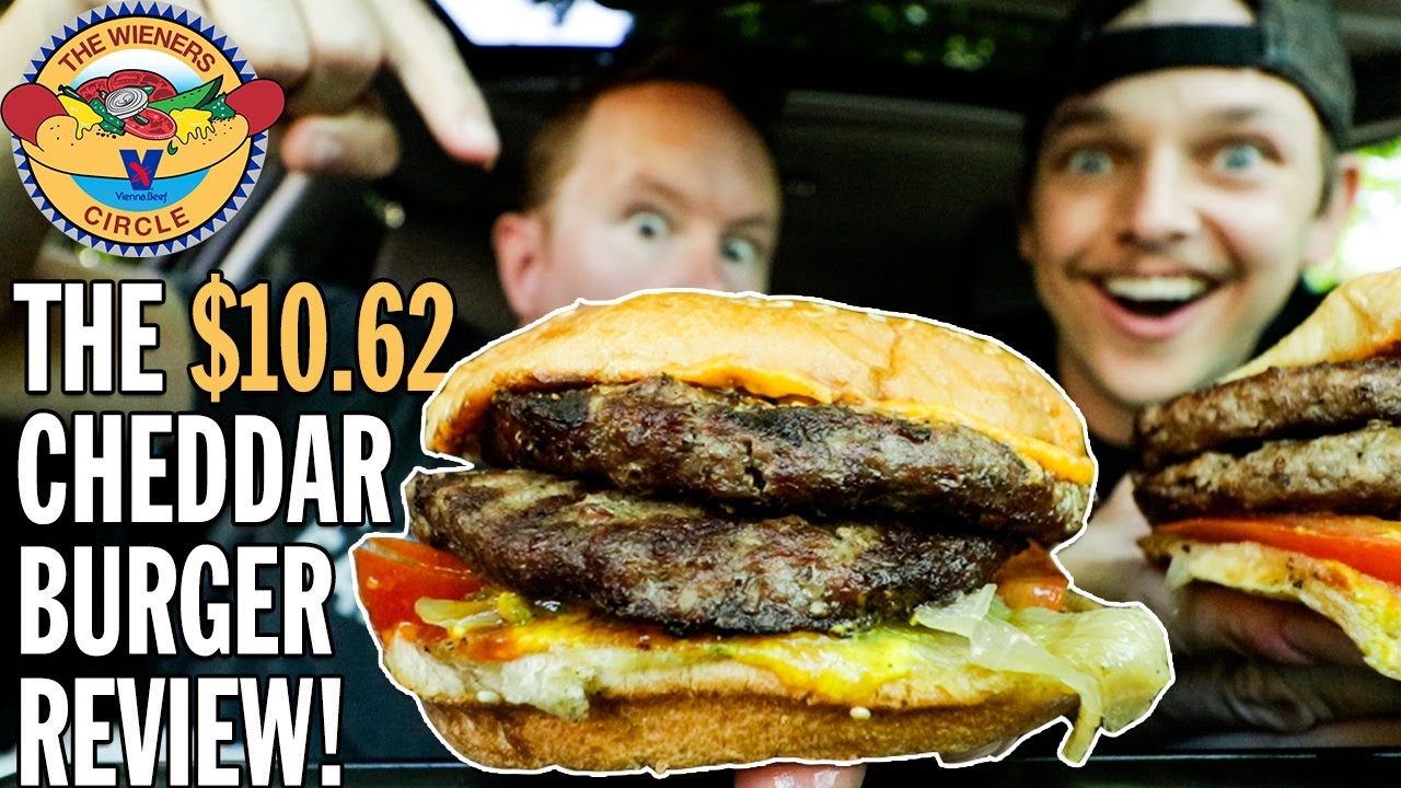Reviewing The Iconic Wiener's Circle Cheddar Burger! | CHICAGO CHEAP EATS!