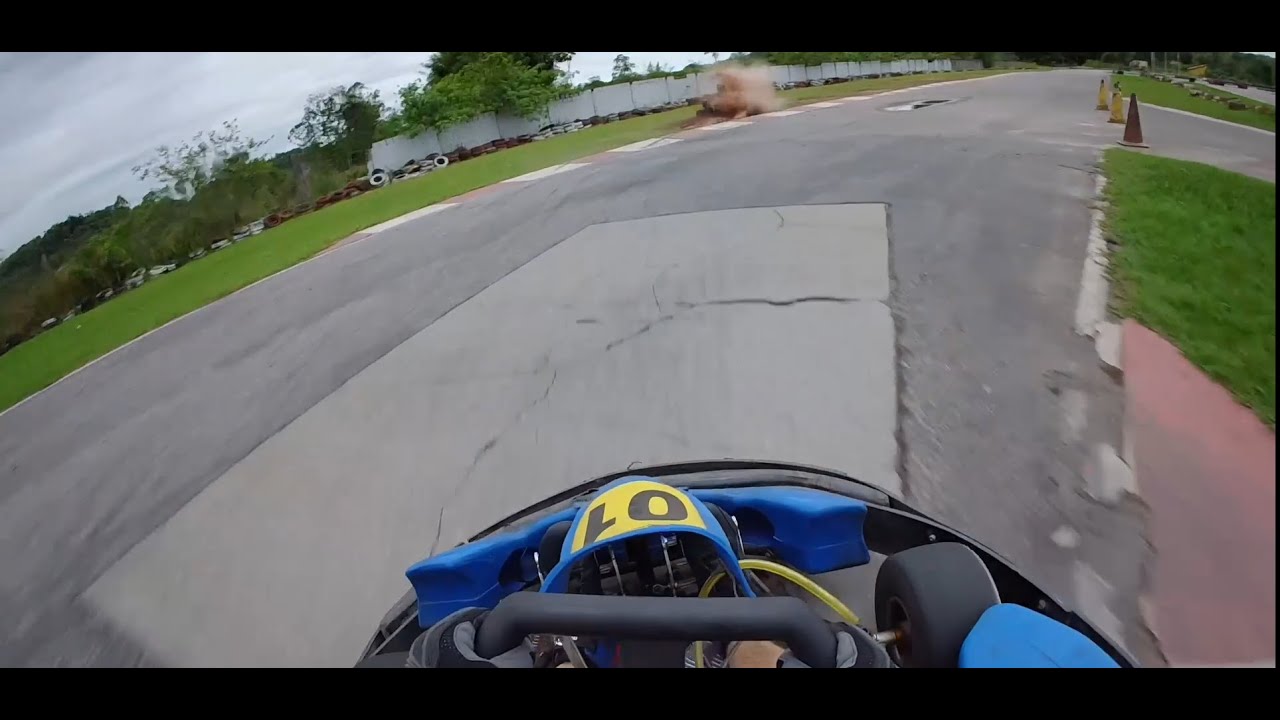 Kartódromo de Guapimirim 01/NOV/2025 (com direito a banho de lama)