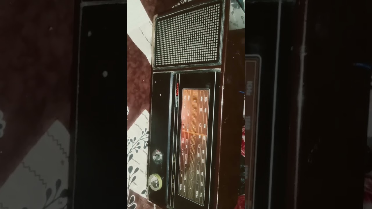 Murphy wooden table radio 📻