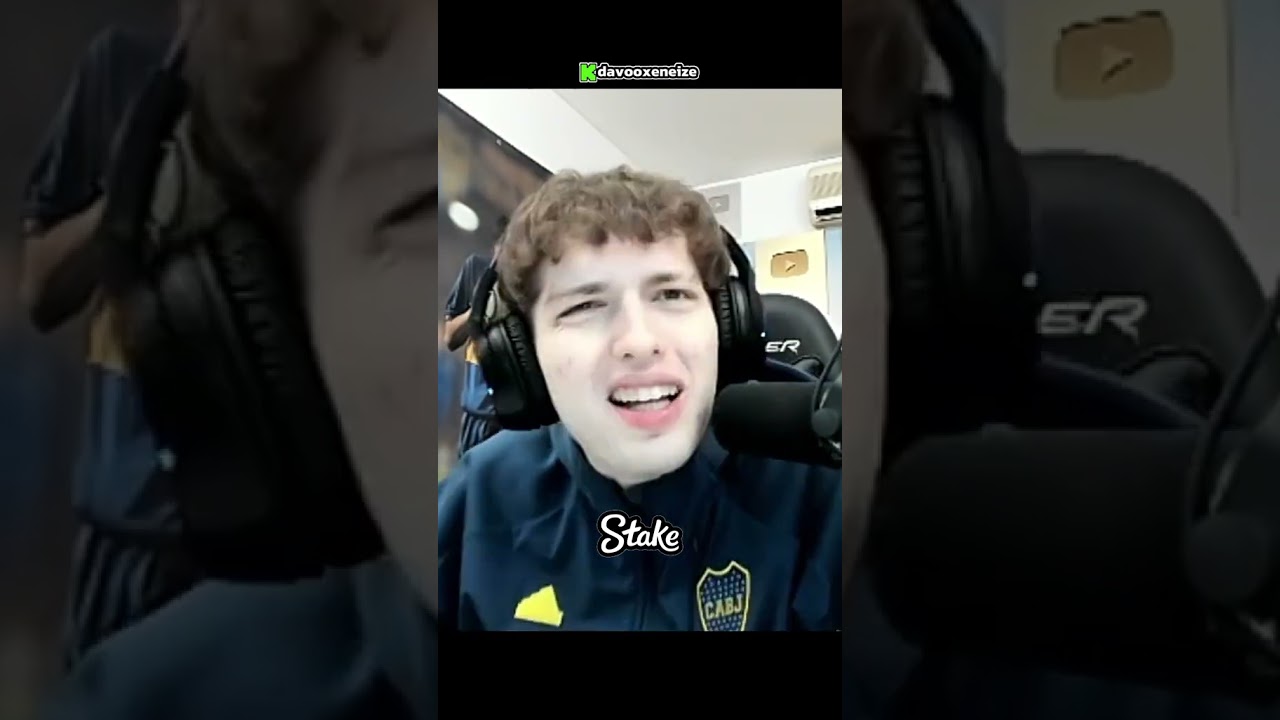 Davo habla de la dolarizacion #cr7 #lacobraaa #davooxeneize #shorts