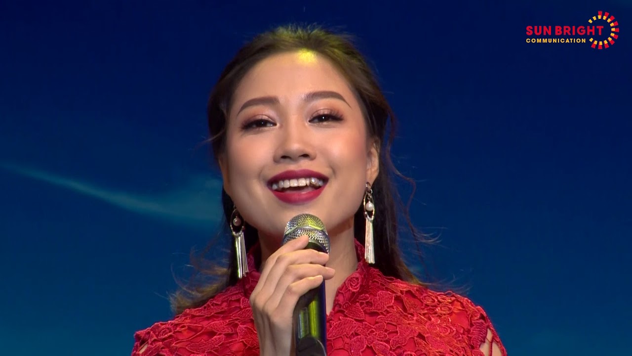 30 NĂM VINACONEX   |    Những ánh sao đêm - Bích Ngọc (Sao Mai)