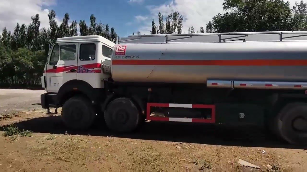 Powerful performance revealed: the efficient transportation journey of oil tank semi-trailer