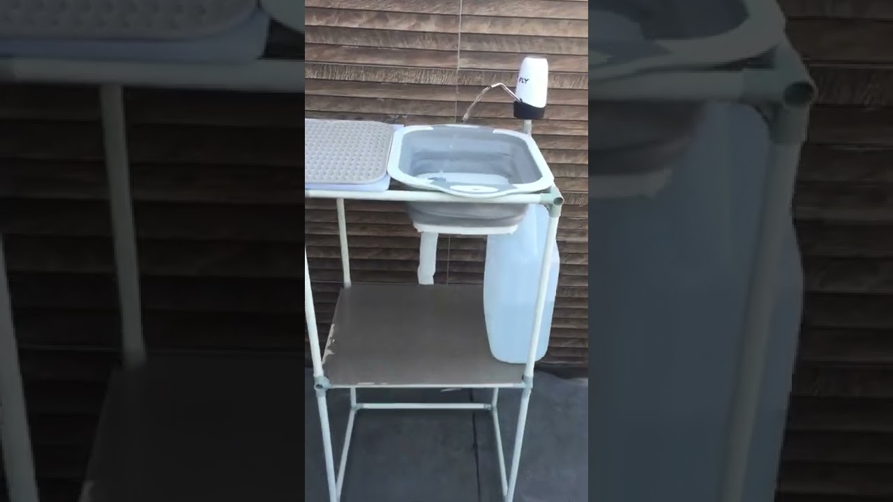 KAMP VE PİKNİK İÇİN PORTATİF LAVABO