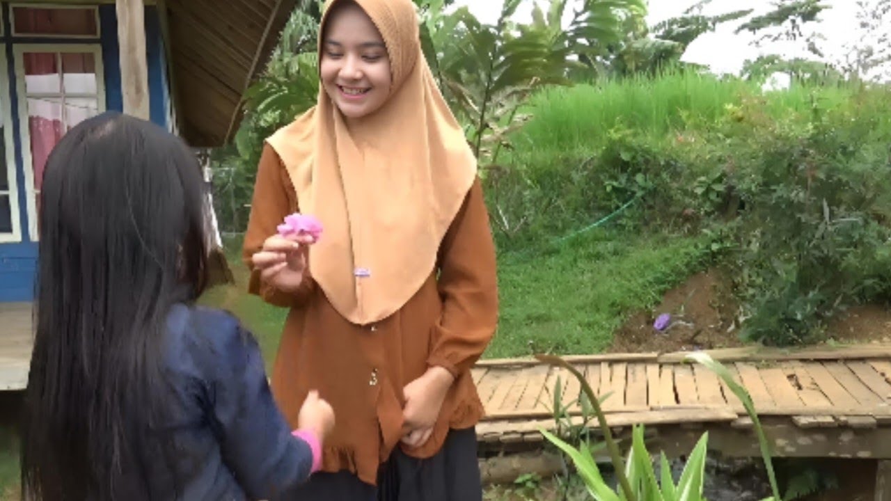 Penerus Bibi Amelia dari pelosok desa yang cantik jelita