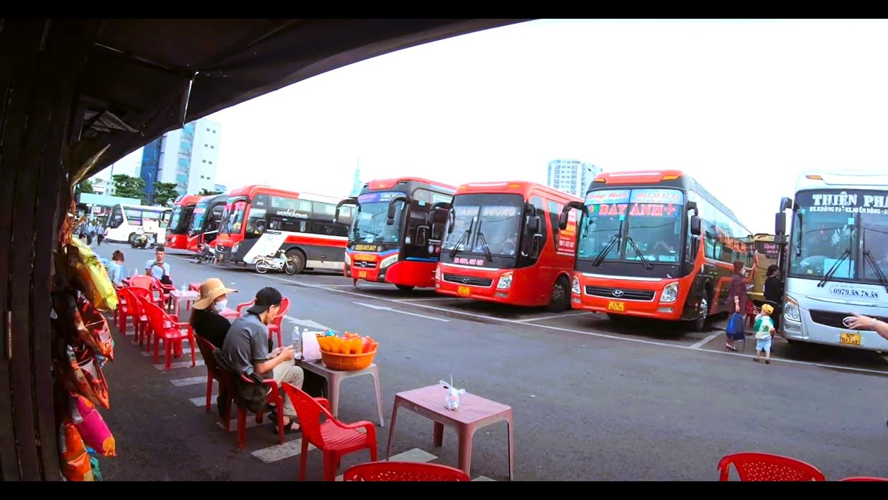 Trải nghiệm đi xe giường nằm từ bến xe miền đông đến trạm dừng chân ăn khuya