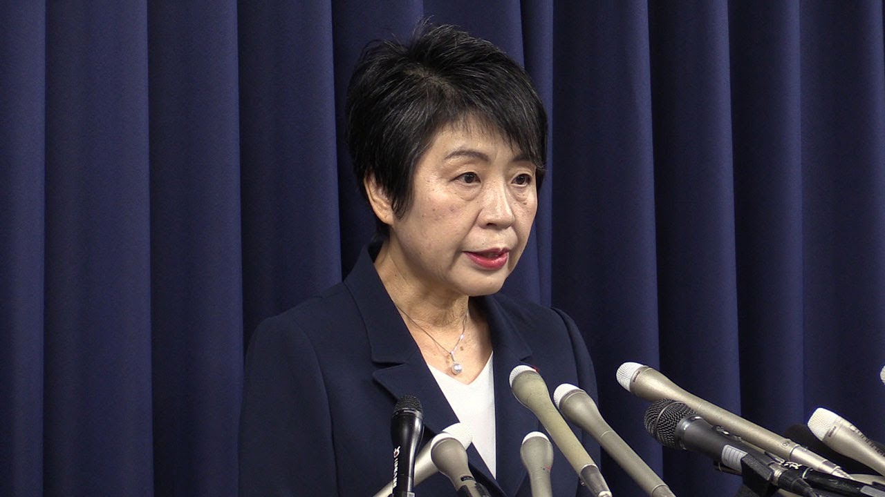 オウム元幹部の死刑執行で会見する上川陽子法相