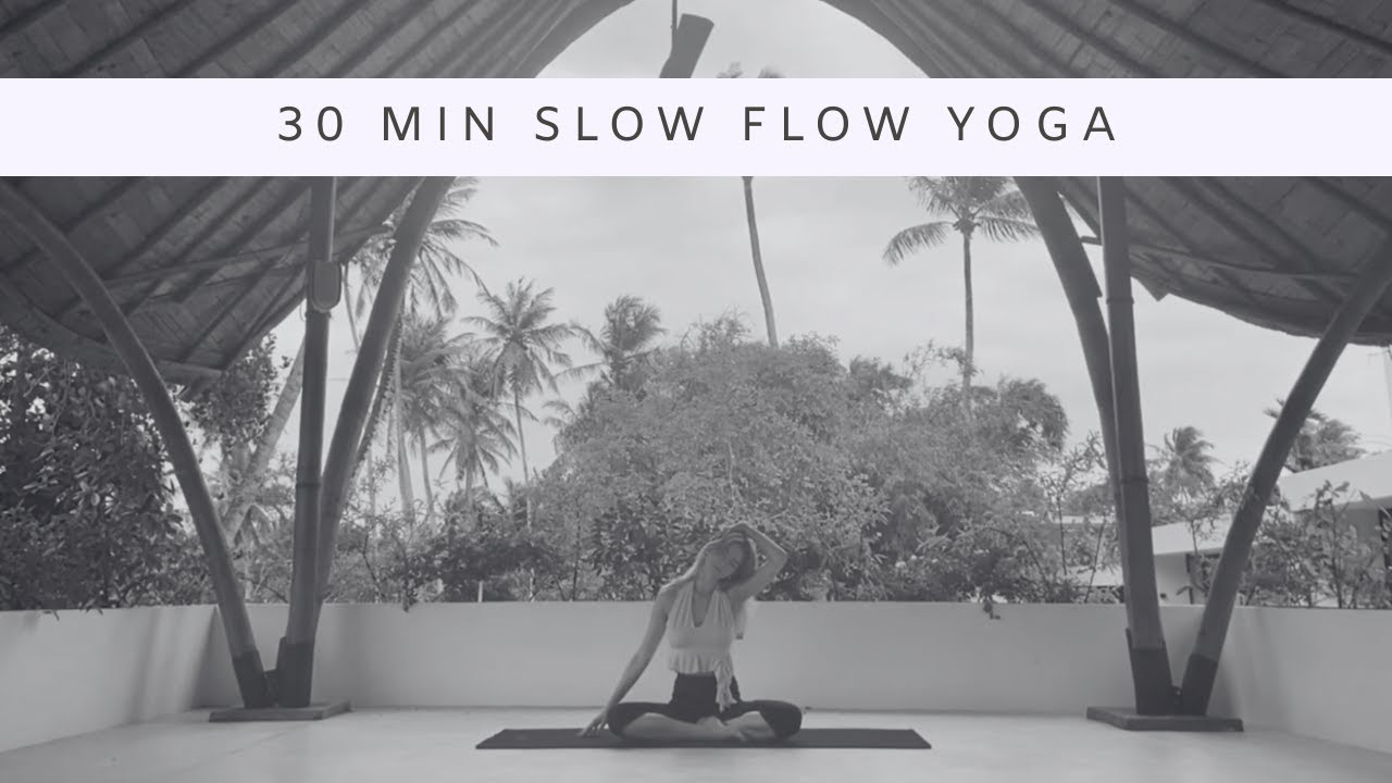 30 Minute Slow Flow Vinyasa Yoga à la Natalie