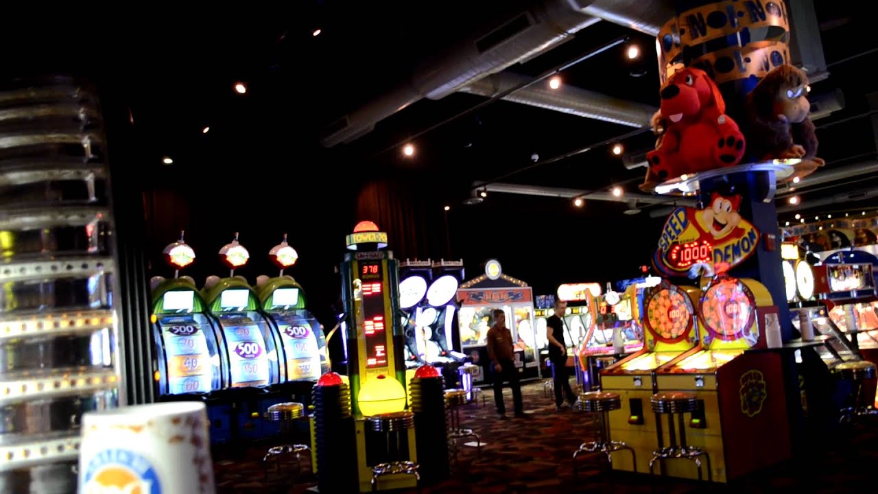 Dave & Busters 2012