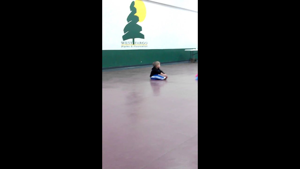 MOV002