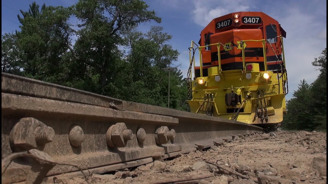 TRRS 508: Jointed Rail at Track Level - Marquette Rail