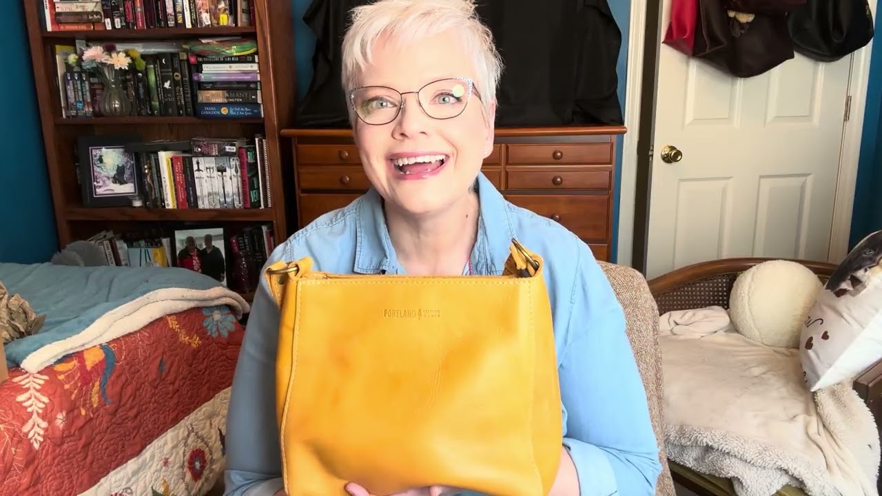 I found a Portland Leather Goods bargain on Facebook Marketplace! 🤩