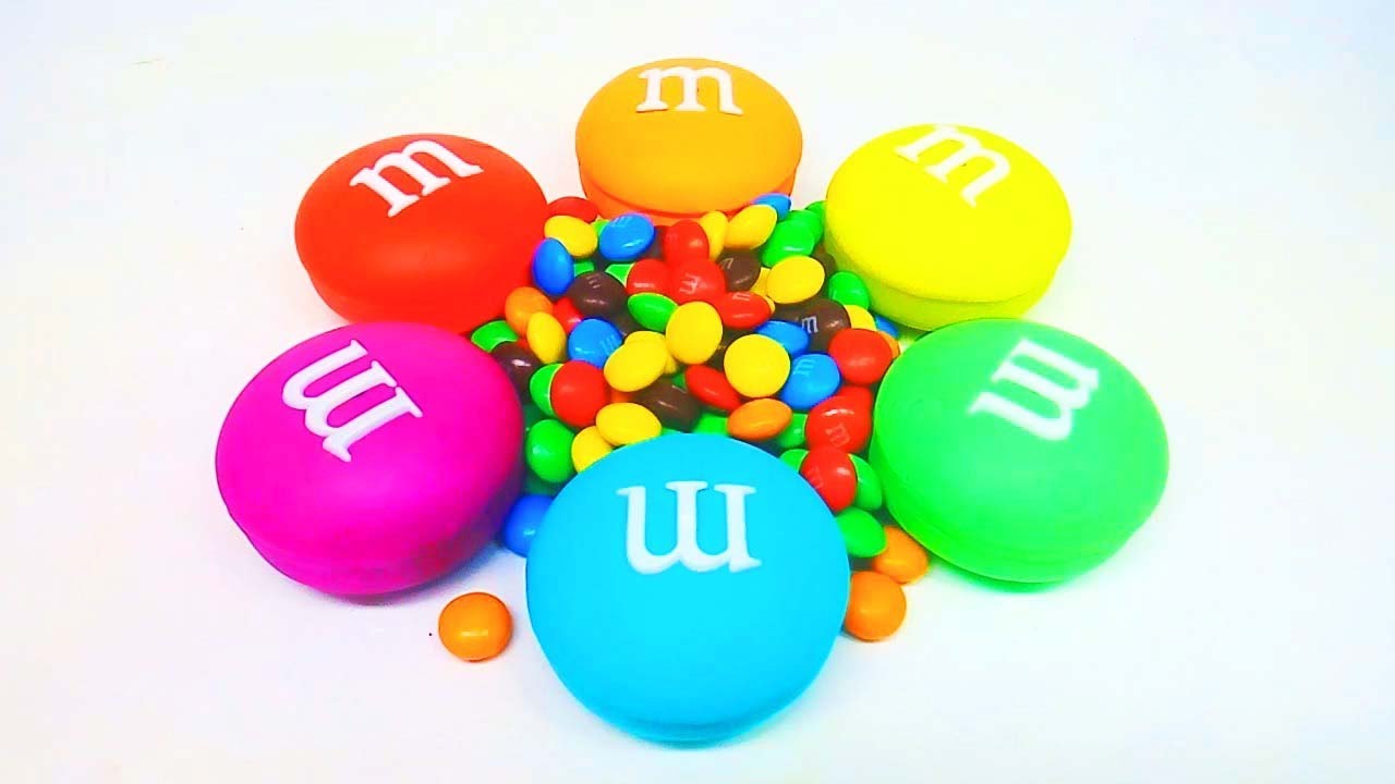 How to Make a GIANT M&M's Play Doh Candy DIY LEARN COLORS