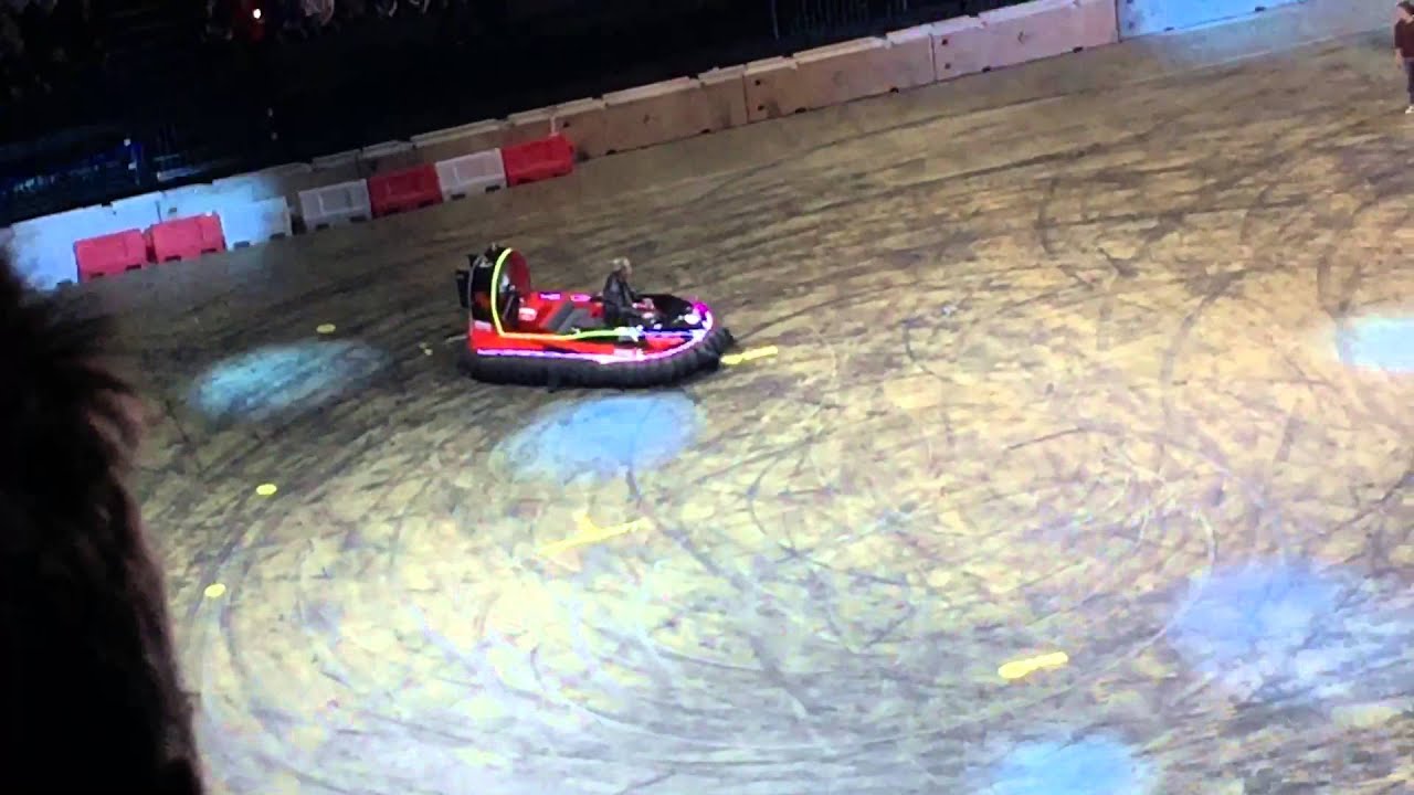 Clarkson, Hammond and May Live 2015 - Jeremy enters on a hovercraft