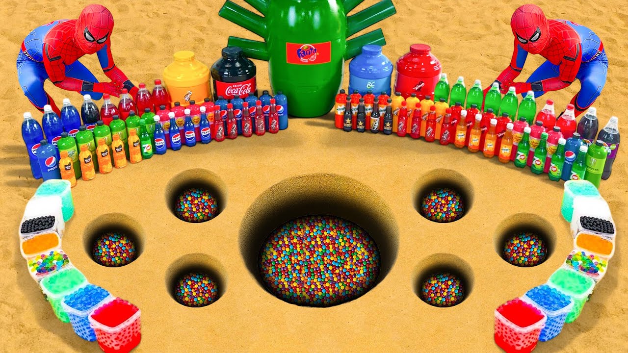 Spiderman & Big Toothpaste Eruption from a Giant Crater, Giant Pepsi, Mirinda, Coca Cola vs Mentos