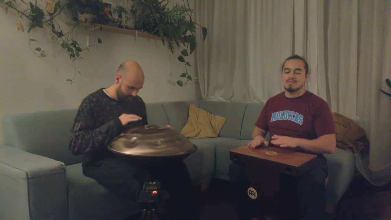 Infinite Groove - Meinl Slaptop Cajon and Handpan