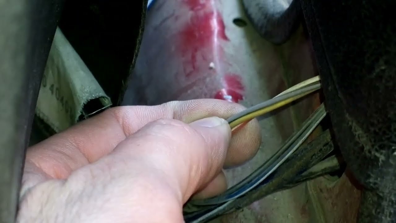 Tofaş Kapı Switchleri ve Tesisatın Geçtiği Yerler Kapı Motor Tesisati