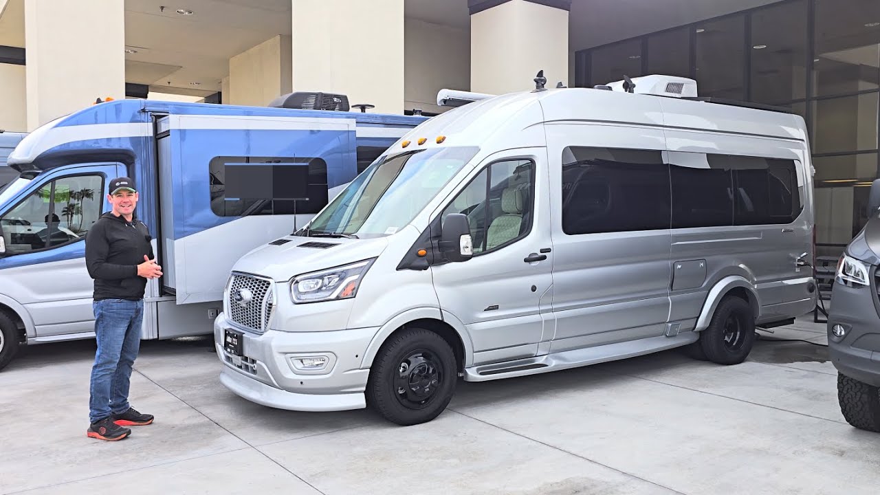Transit PASSAGE MD2 2026 года, 148 дюймов, полный привод! Цвет: серебристый (Ingot Silver), отдел...