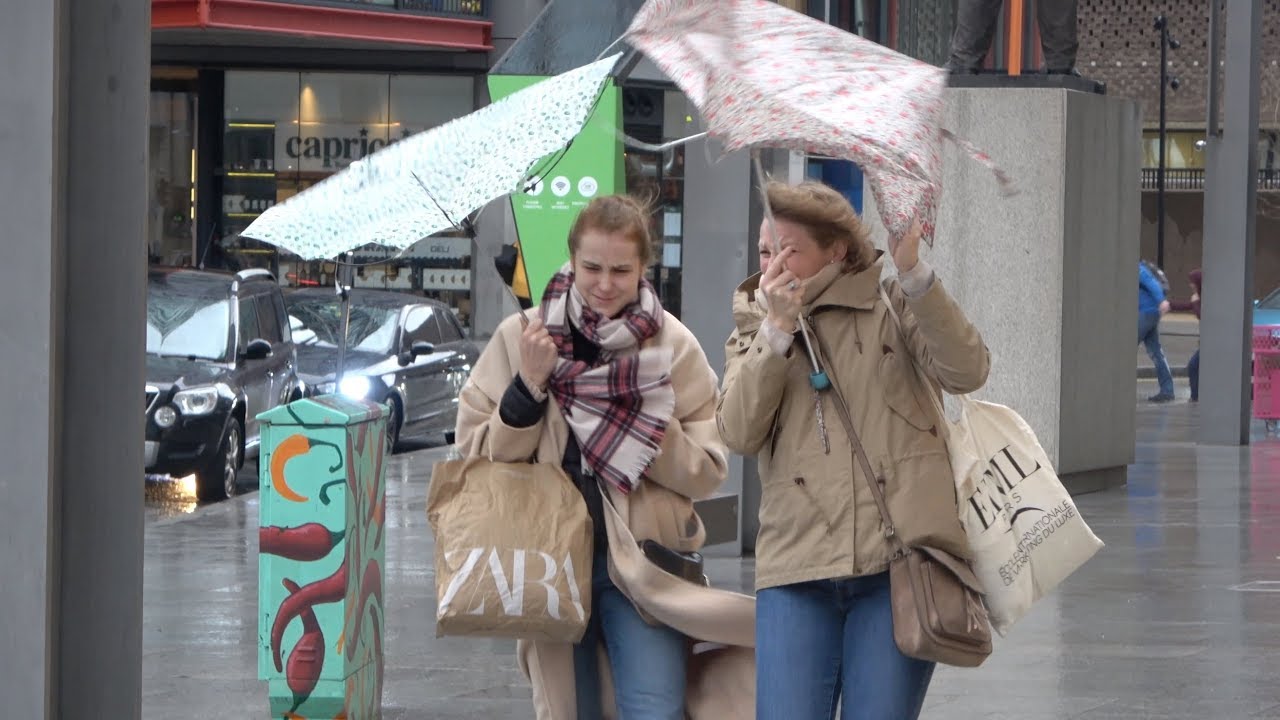 Storm Dennis hits London, strong winds causing problems for pedestrians